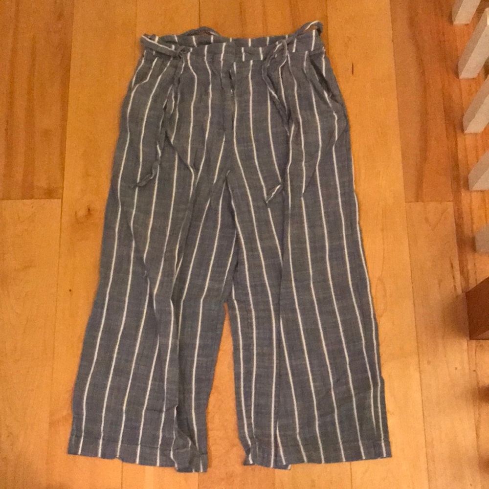 Blue and white stripped cropped/flowy pants